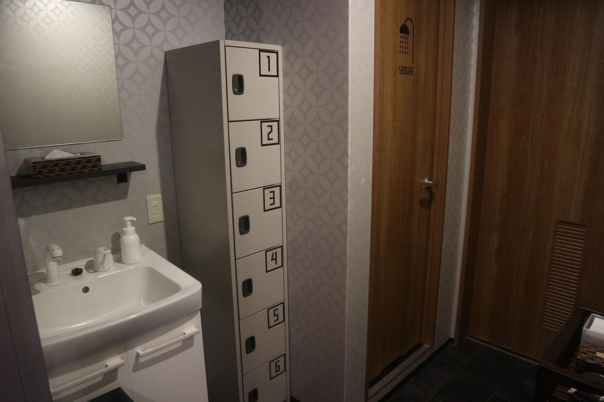 Khaosan World Namba Hostel Osaka Exterior photo